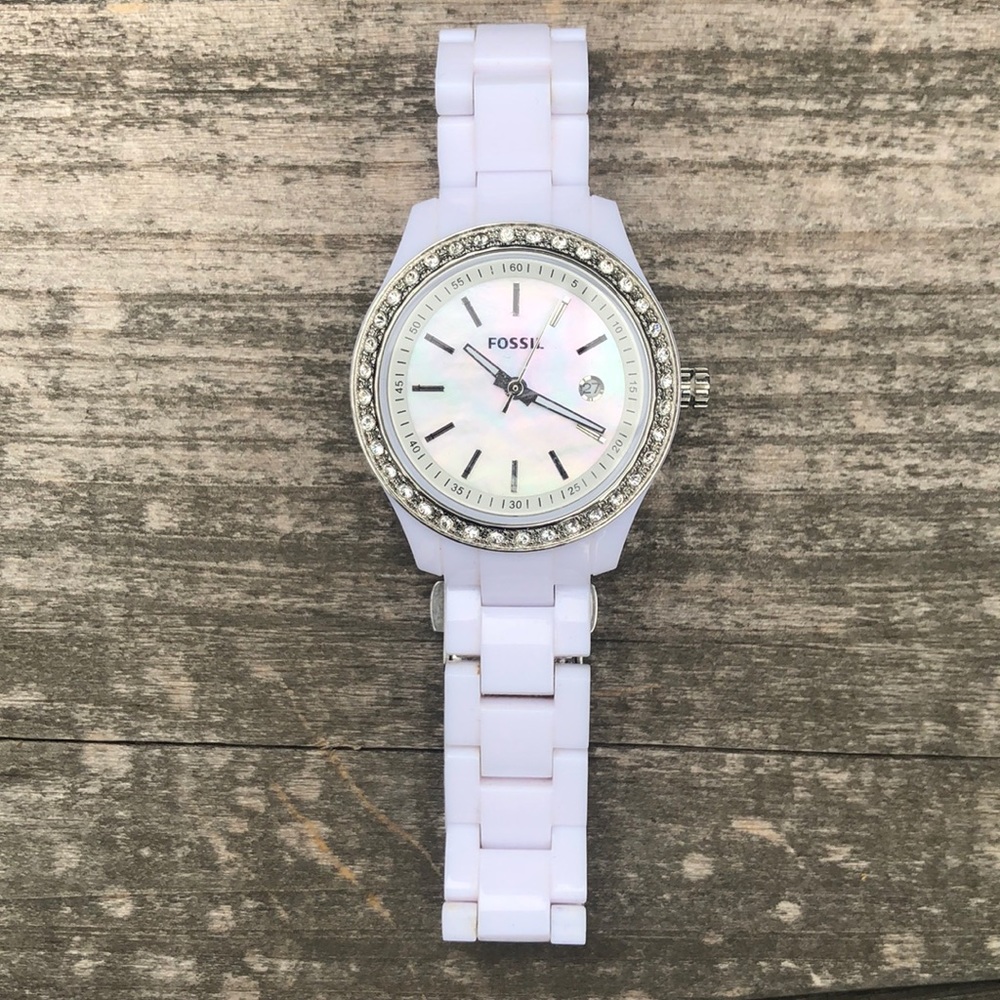 Fossil Watch - Picture 1 of 4
